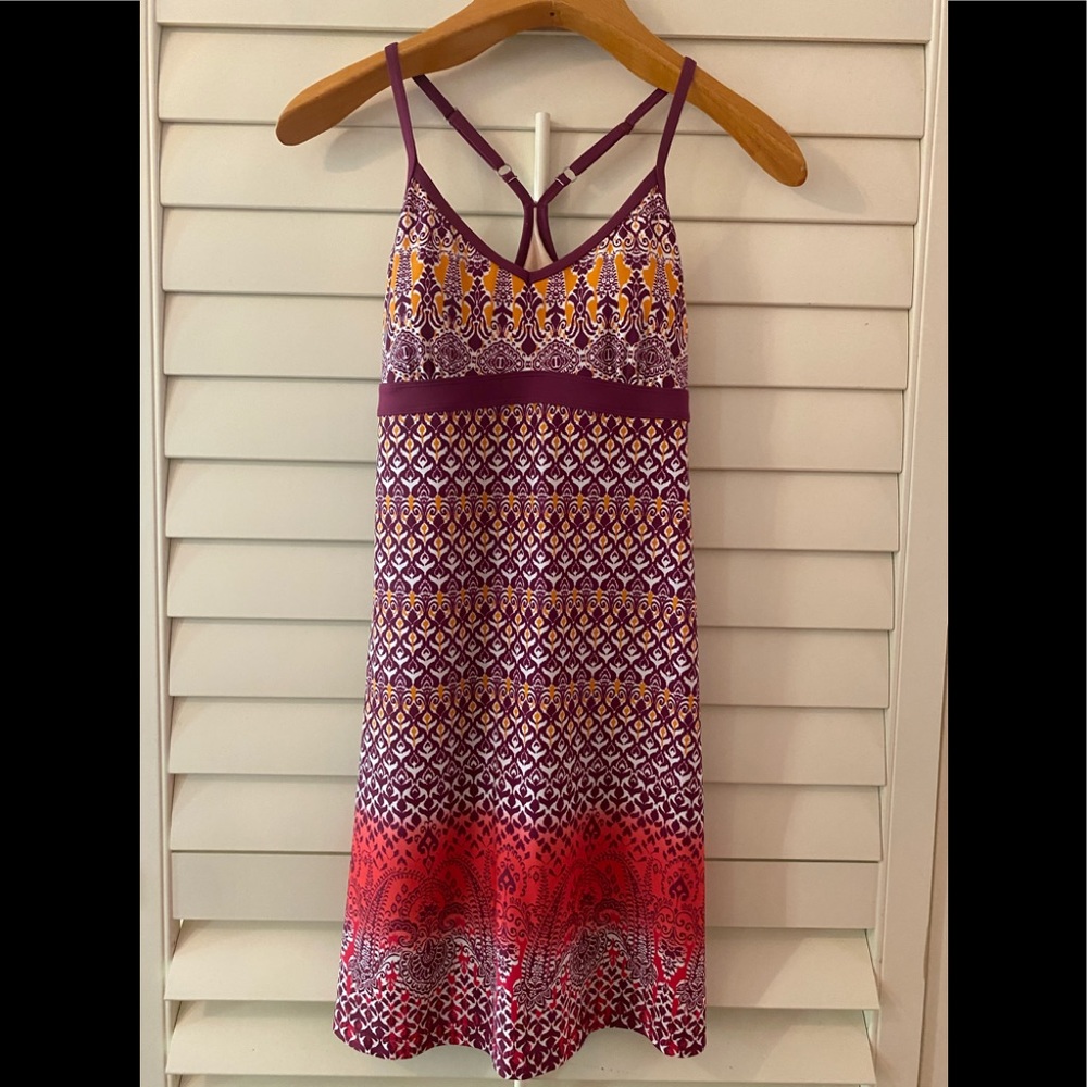 Athleta Razor Back Sport Dress Size S